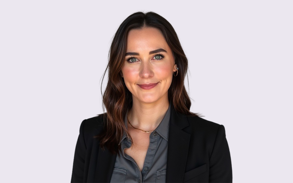 Melanie Baker headshot
