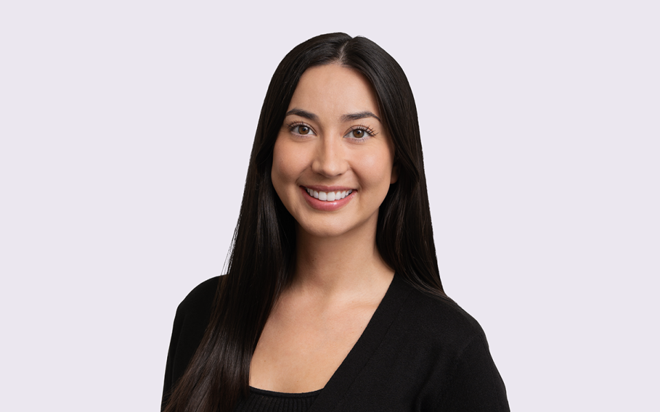 Daniella Lee headshot