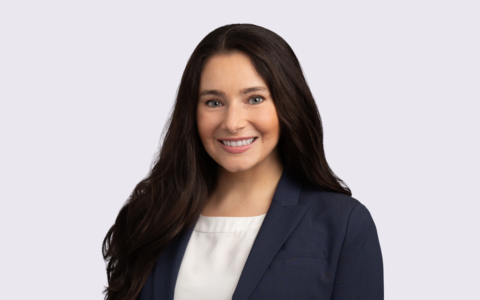Lariza Hebert headshot