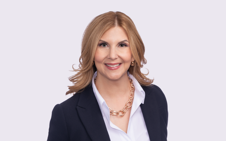 Dedra Curteman headshot