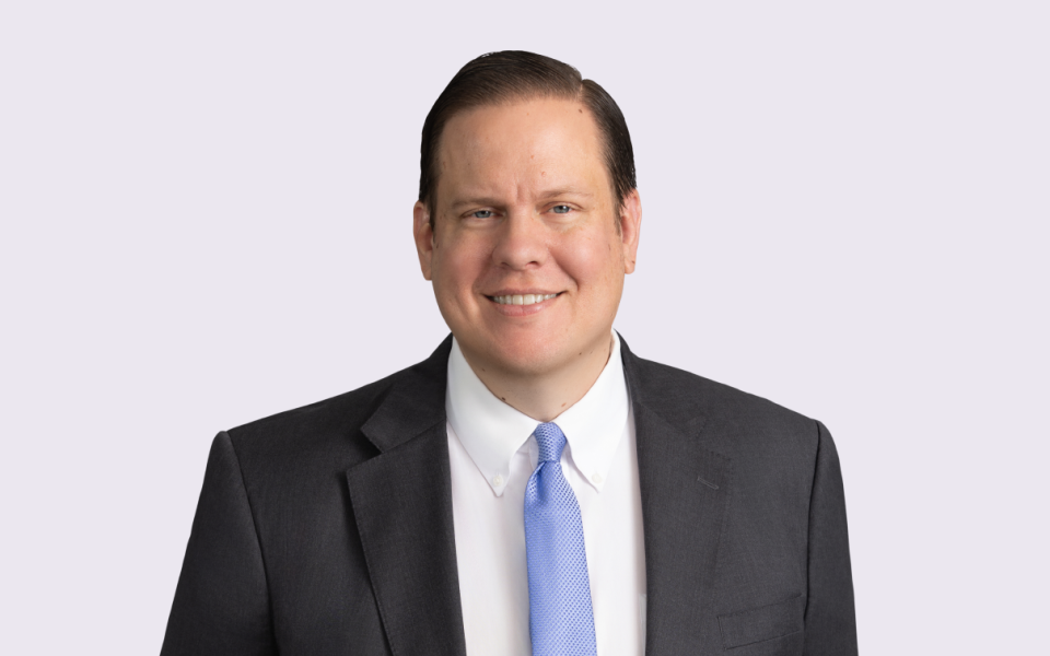 Jonathan Elifson headshot