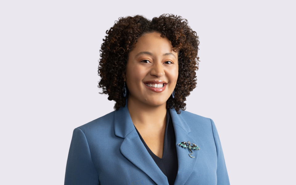 Courtney Woods headshot