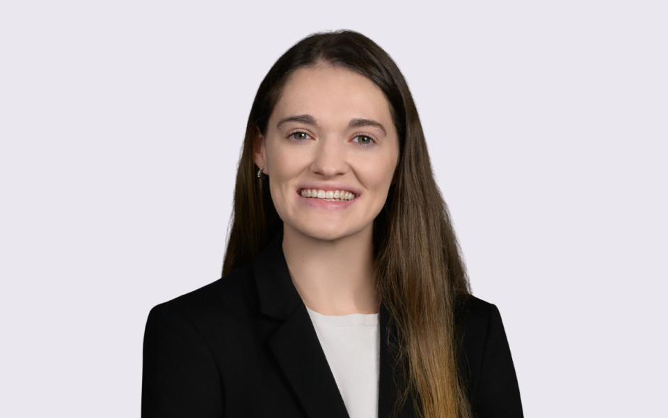 Danielle Bland headshot