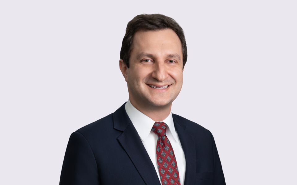 Aaron Gingrande headshot