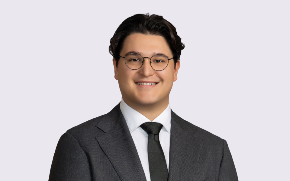 Jose Lopez-Varela headshot