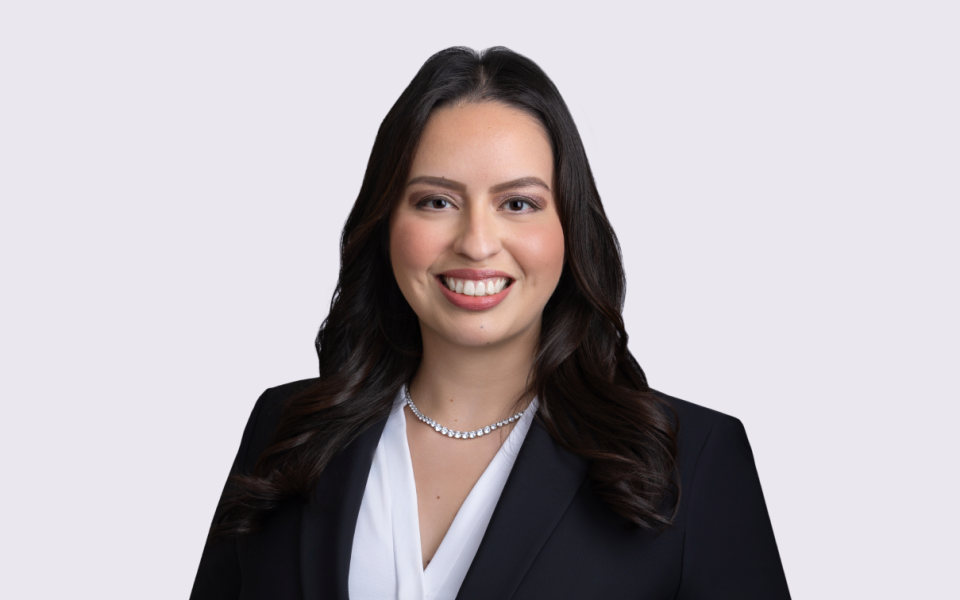 Allison De La Riva headshot