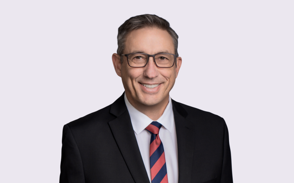 Kevin Holden headshot