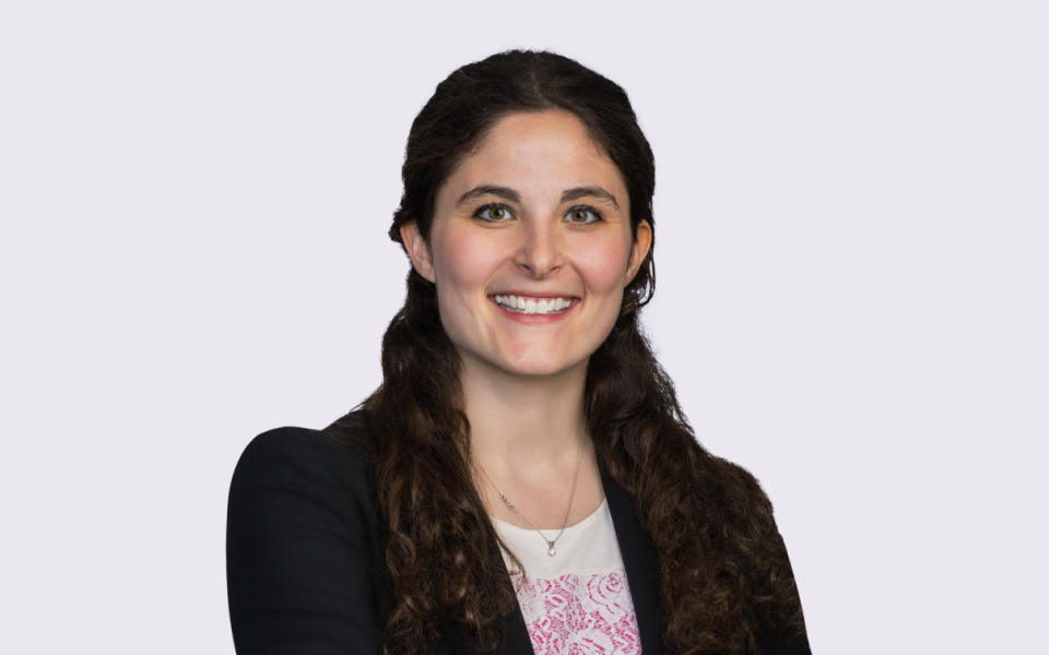 Casey Pearlman headshot