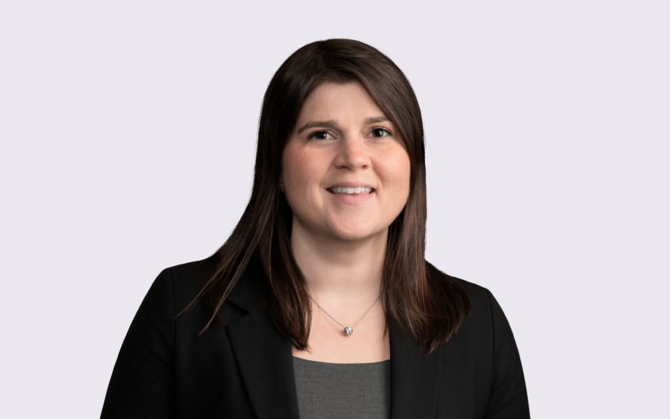 Elizabeth Hilker headshot