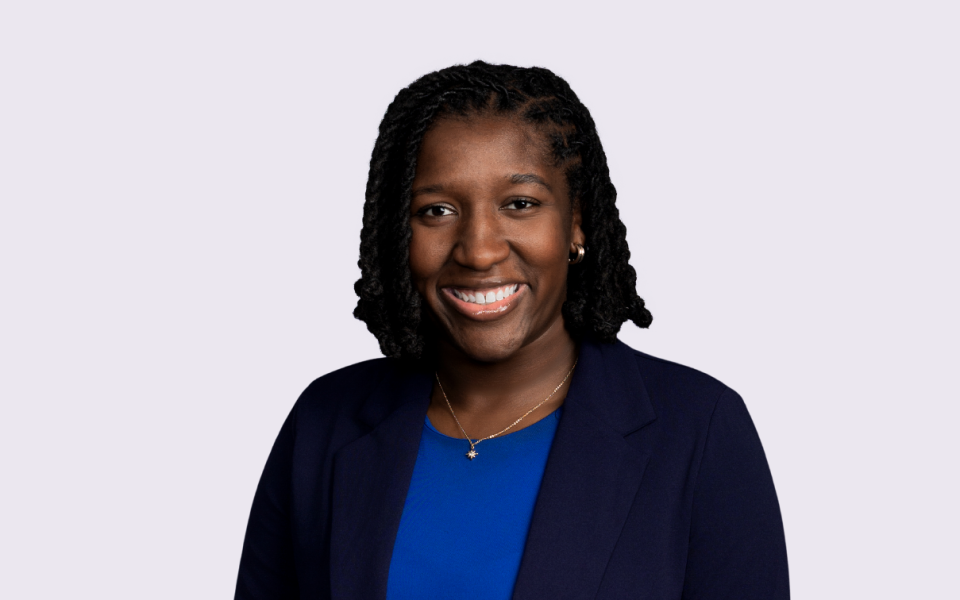 Amber Freeney headshot