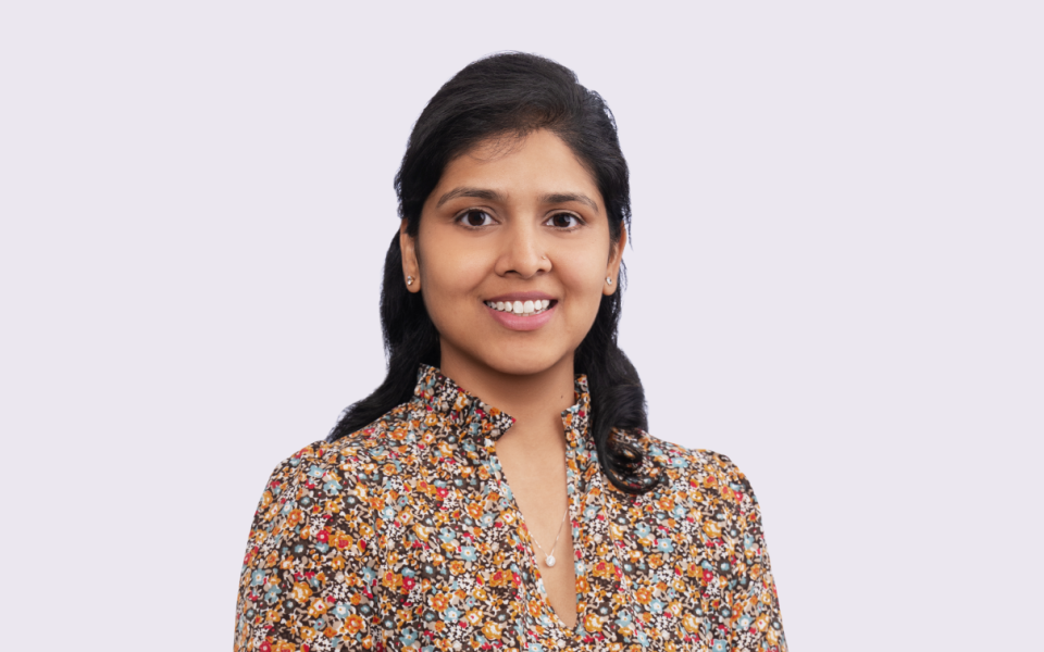 Geetika Gupta-Roongta headshot