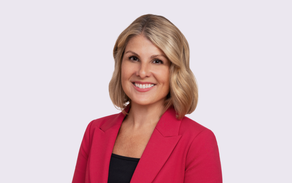 Lara Hamm headshot