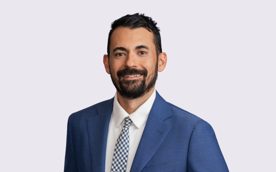 Matthew Tavares headshot