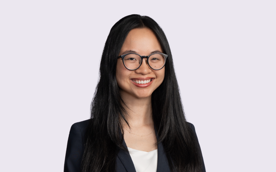 Stella Tran headshot