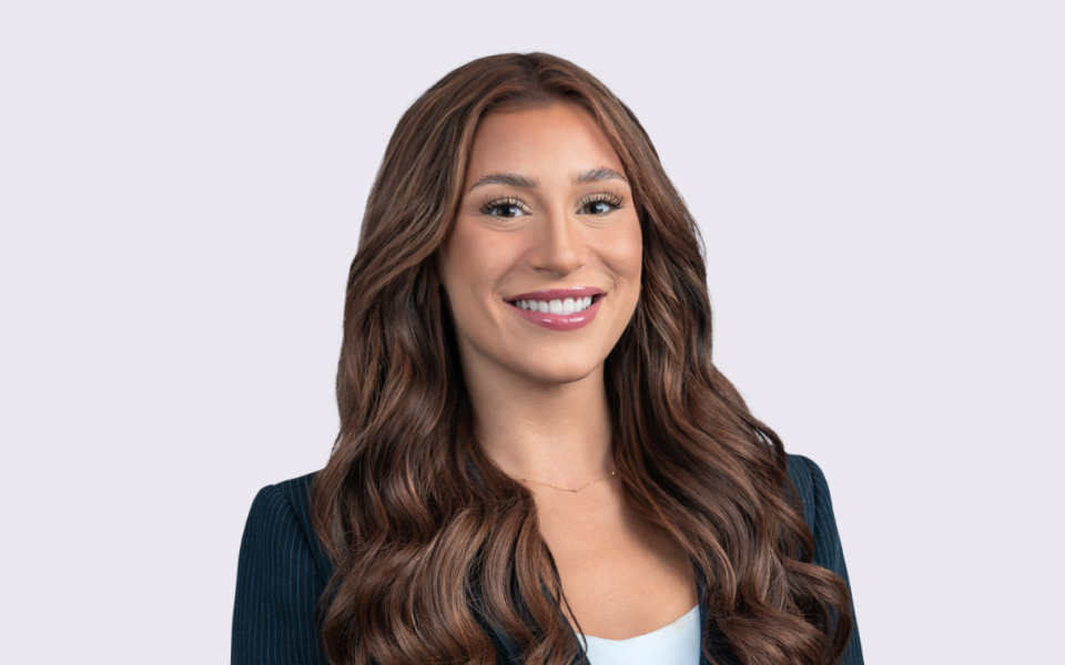 Sophia Ward headshot