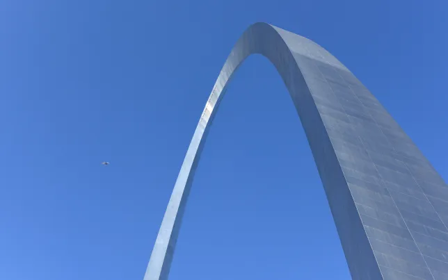 Upview of the St. Louis Gateway Arch